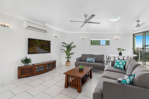 Centrepoint Apartments - LBG 3