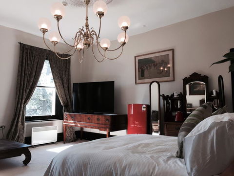 Claremont House - LBG 2