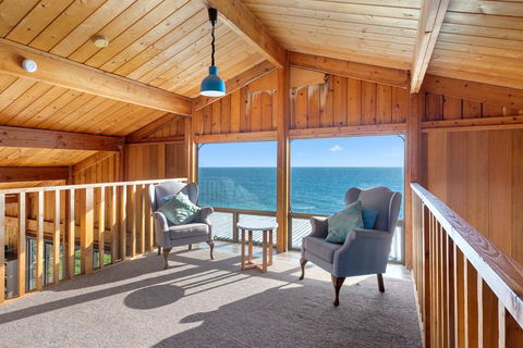 Cliffs End Beach Shack - 105 Gold Coast Drive, Carrickalinga - LBG 1