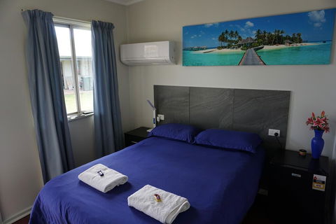 Cobar Miners Lodge - LBG 2