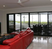 Cooktown Harbour View Luxury Apartments - LBG