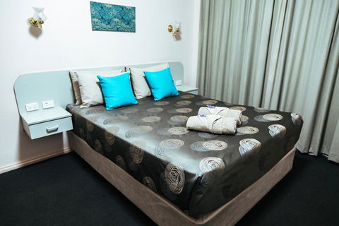 Copper City Motel - LBG 3