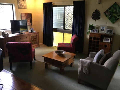 Cosy Bed And Breakfast - LBG 3