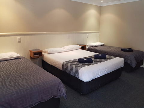 Dirranbandi Motor Inn - LBG 3