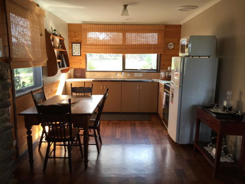 Duffy's Country Accommodation - LBG 1