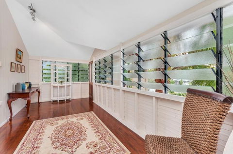 Edge Hill Holiday Home / Cairns - LBG 2