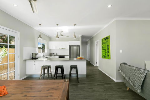 Estilo Bed And Breakfast - LBG 0