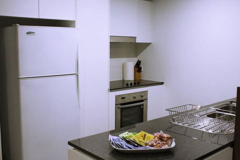 Executively Styled 2 Bed, 2 Bath, Perfect Location - LBG 0
