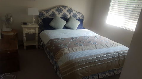 Flat In Heart Of Griffith - LBG 1