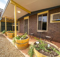 Flinders Ranges Bed and Breakfast - LBG