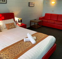 Gazebo Motor Inn - LBG