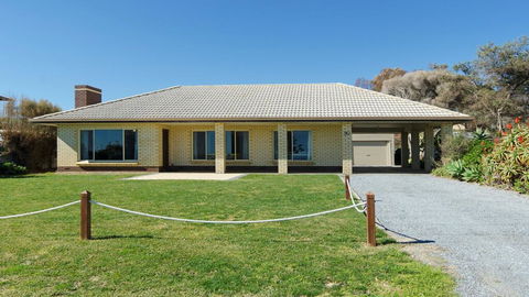 Golden Days - 30 Gold Coast Drive - LBG 1