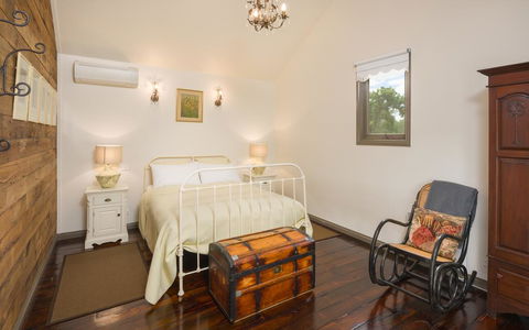 Historic Timboon House Stables & Gardens - LBG 2