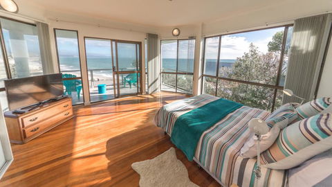 King Of North Bay - 103 Gold Coast Drive - LBG 1
