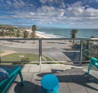King of North Bay - 103 Gold Coast Drive - LBG