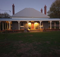 Kings Cottage Uralla - LBG