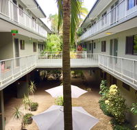 Koala Beach Resort Cairns - LBG
