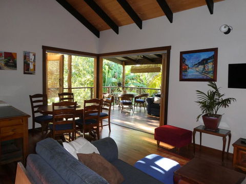 Kookaburra Cottage At Uralba Eco Cottages - LBG 0