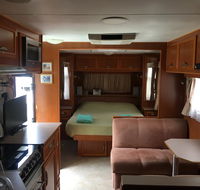 luxury caravan - LBG