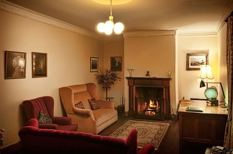 McCauley's Cottage - LBG 2