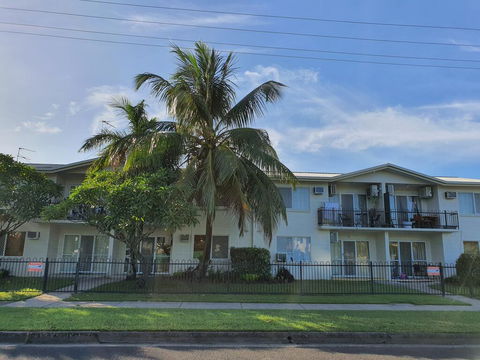 Meis City Homestay - LBG 3