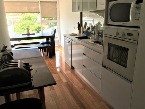 Meriam Bed And Breakfast - LBG 1