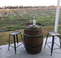 Milawa Vineyard Views - Guesthouse 1 - LBG