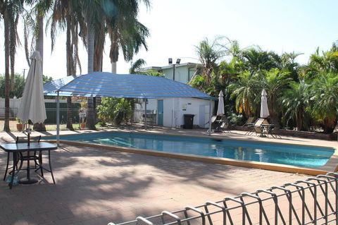 Mt Isa Irish Club Accommodation - LBG 0