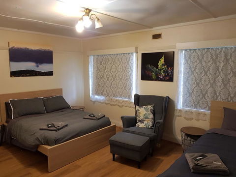 Pandani House - LBG 2