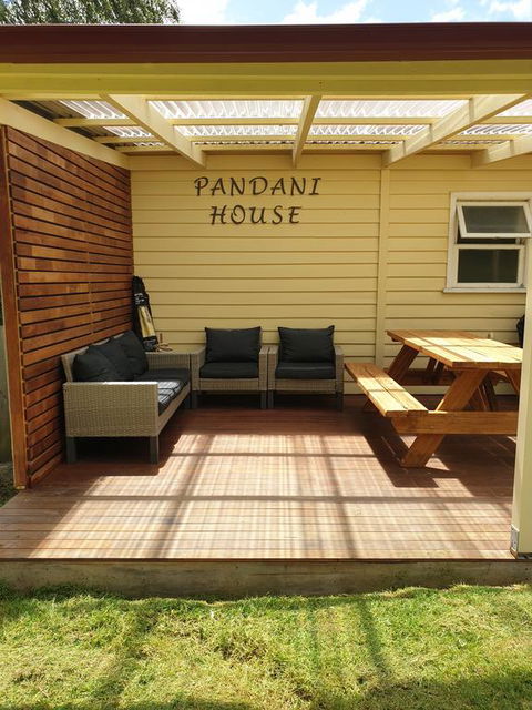 Pandani House - LBG 1