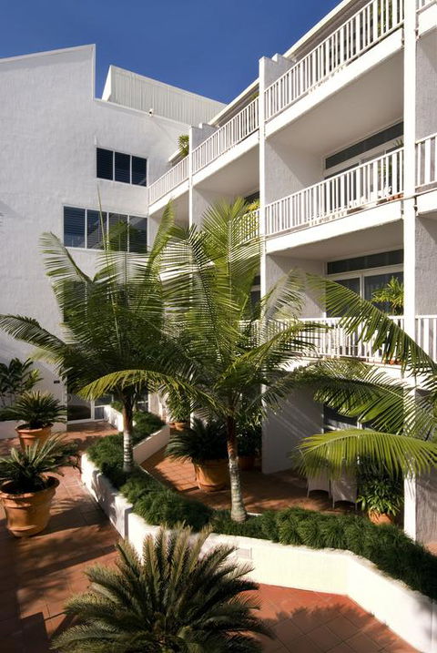 Ramada By Wyndham Cairns City Centre - LBG 3