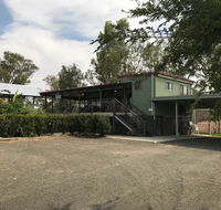 Riverside Farm Retreat BnB - LBG