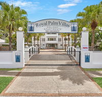 Royal Palm Villas - LBG