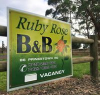 Ruby Rose - LBG