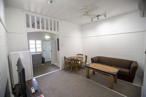 Ryan's Rest Boutique Accommodation - LBG 1