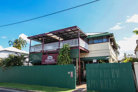 Ryan's Rest Boutique Accommodation - LBG 0