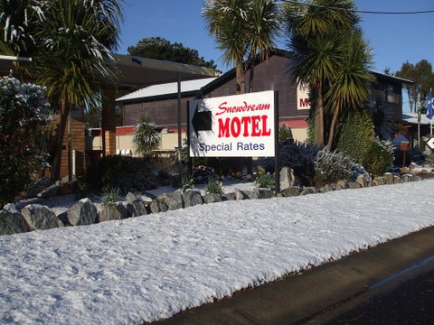 Snowdream Motel - LBG 1