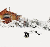 STUNNING HOME WITH AMAZING VIEWS - just 20 mins to the city and only 10 to MONA - LBG