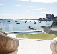 Superb 3 bedroom 2 bathroom first level waterfront - LBG