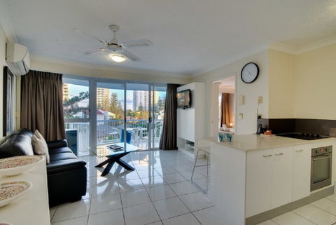 Surf Parade Resort - LBG 3