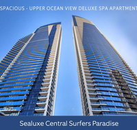 Surfers Paradise Two Bedroom Luxury Seaview Spa Apartment - Sealuxe - LBG