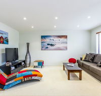SURFSIDE GETAWAY IN PICTURESQUE INVERLOCH - LBG