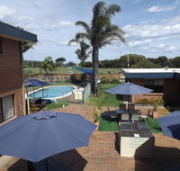 Surfside Merimbula Holiday Apartments - LBG