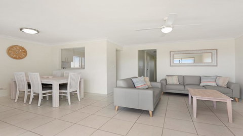 Surfspray 4 - Pebbly Beach - LBG 2