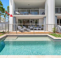 SWIM UP DRIFT APARTMENT 12 South - LBG