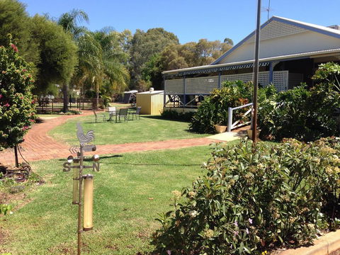 Tambo Mill Motel & Caravan Park - LBG 1
