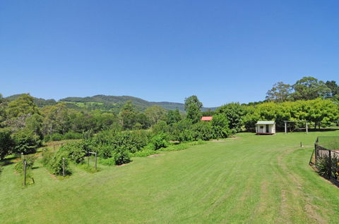 Tatiara - Spacious Family Friendly Home! - LBG 2