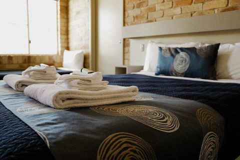 The Australian Hotel Motel - LBG 0