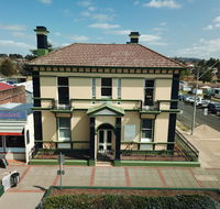 The Bank Guesthouse Glen Innes - LBG
