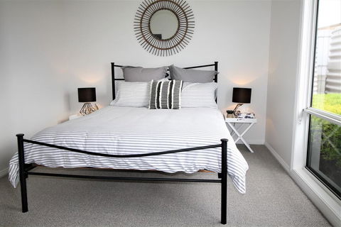 The Beach House - Point Turton - LBG 3